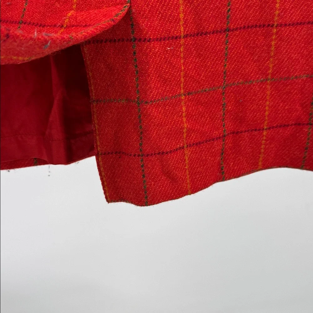 Jones New York Red Plaid Pencil Skirt 100% wool knee length professional holiday